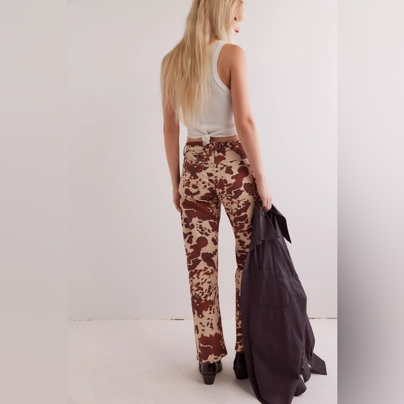 Free People We The Free Risk Taker Mid-Rise Printed Jeans - Picture 3 of 9